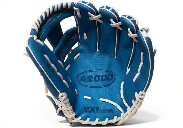 Wilson A2000 Fastpitch Softball Glove Sky Blue/White Infield 12"-5