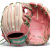 Wilson A2000 Fastpitch Softball Infield Glove 11.75" White Seafoam-0